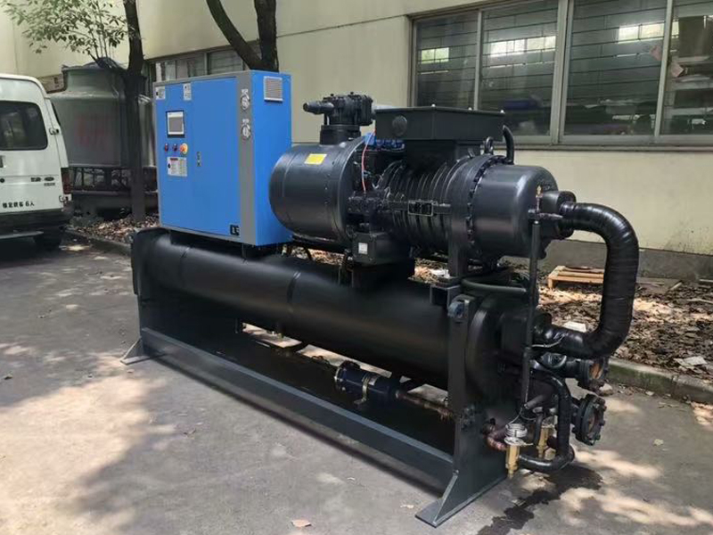 水冷螺桿式冷水機(jī)